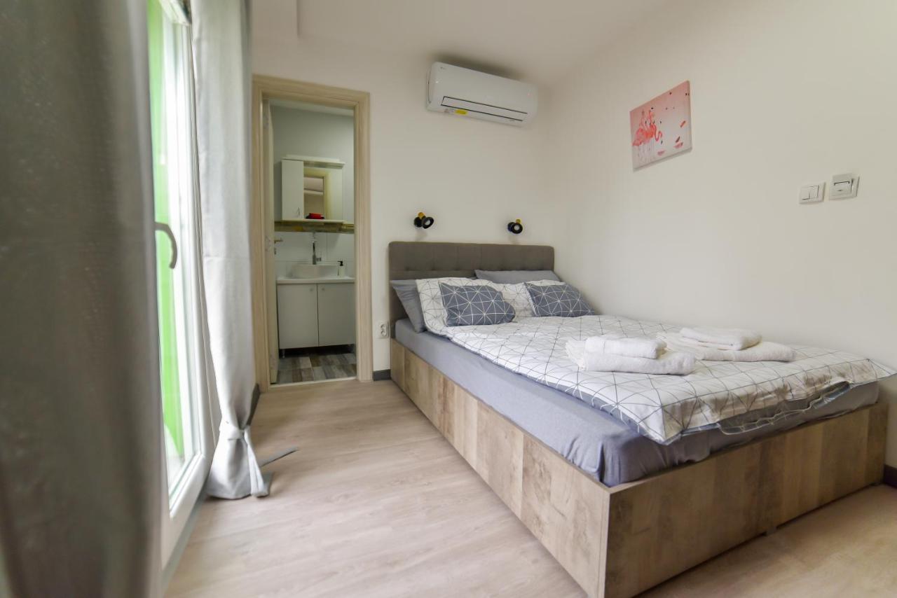 Apartmani Statik Sd Smederevo Luaran gambar