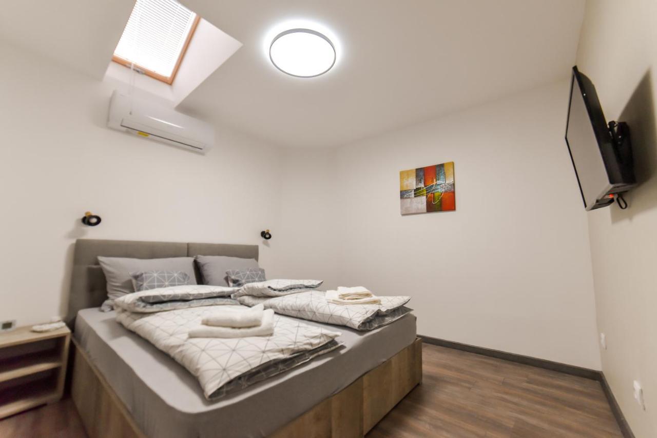 Apartmani Statik Sd Smederevo Luaran gambar